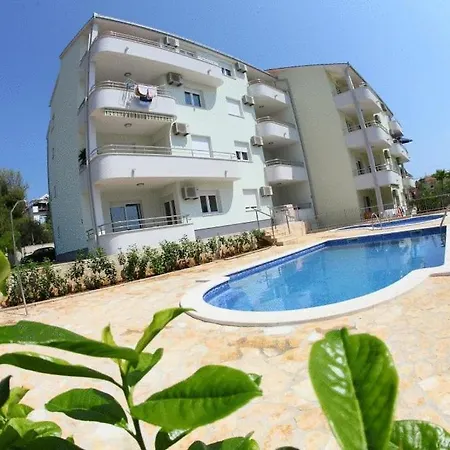 Apartmán Paradise *