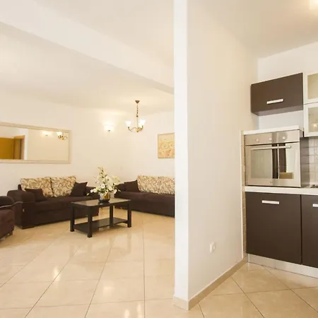 Paradise Daire Trogir
